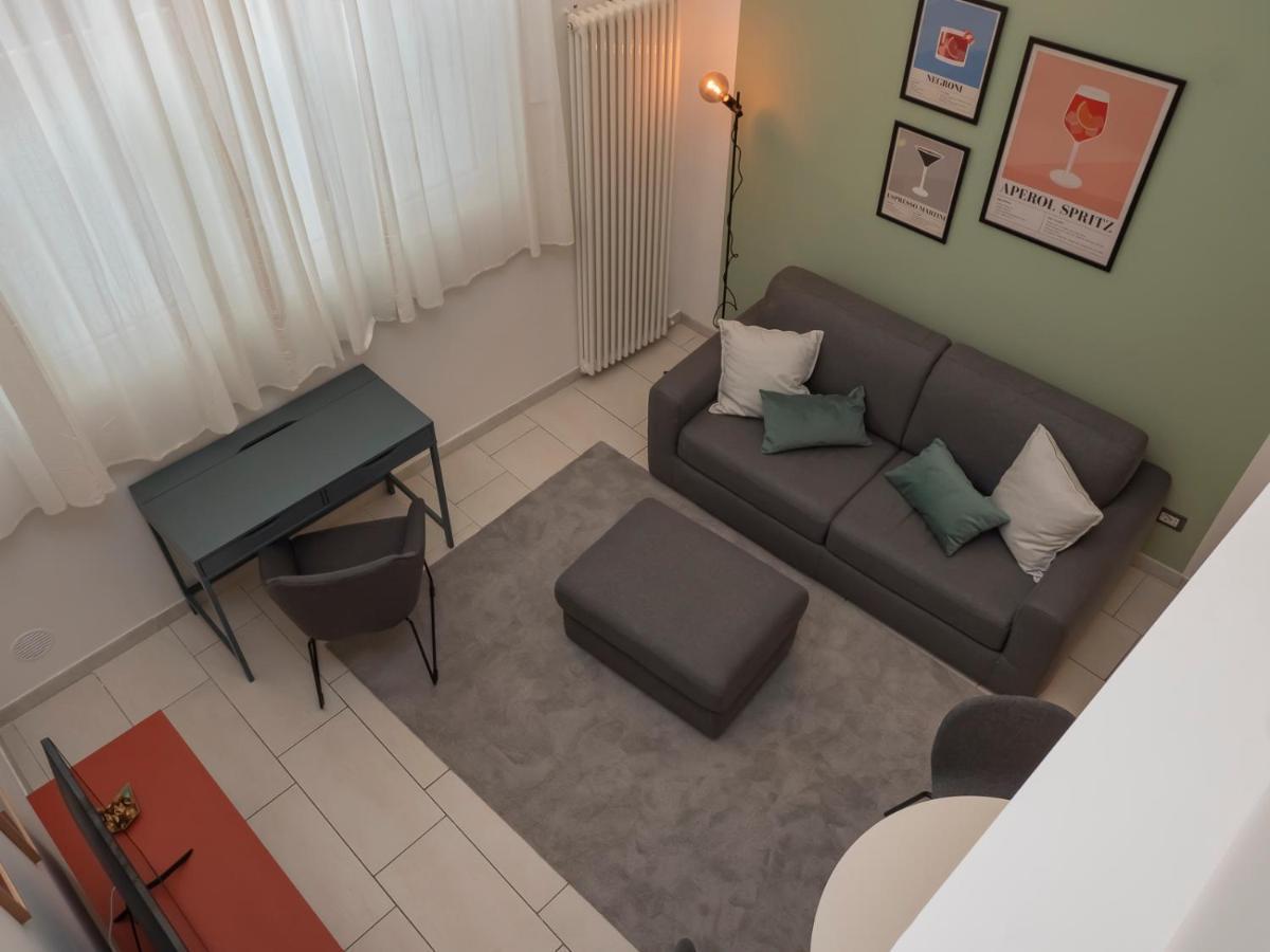 Ihost Apartment - Romilli 17A ميلان المظهر الخارجي الصورة